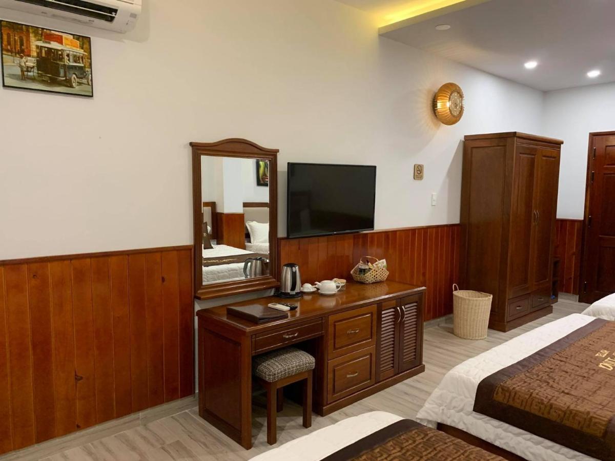 Hao Hoa Hotel Kon Tum Bagian luar foto